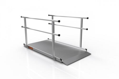 Portable Ramp  Solid Surface 6' w/Handrails Two-Line 3G